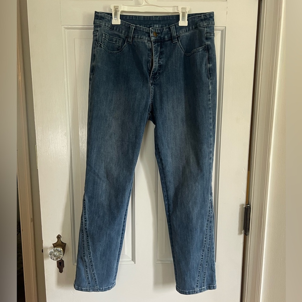 SOFT SURROUNDINGS Sz 10 Straight Leg Ankle Jeans High Rise Medium Wash Denim